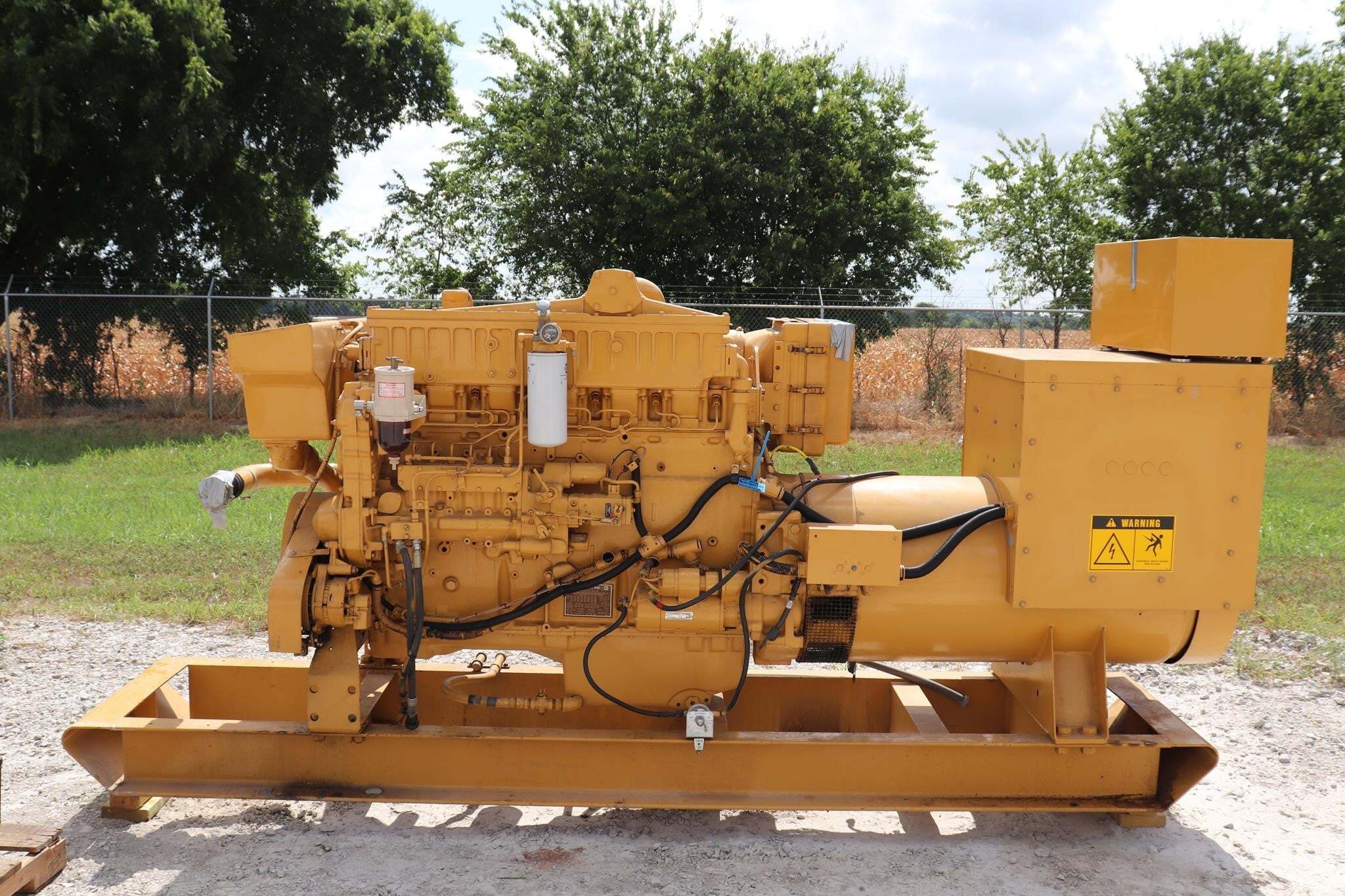 CATERPILLAR 300 KW in Decatur, TX