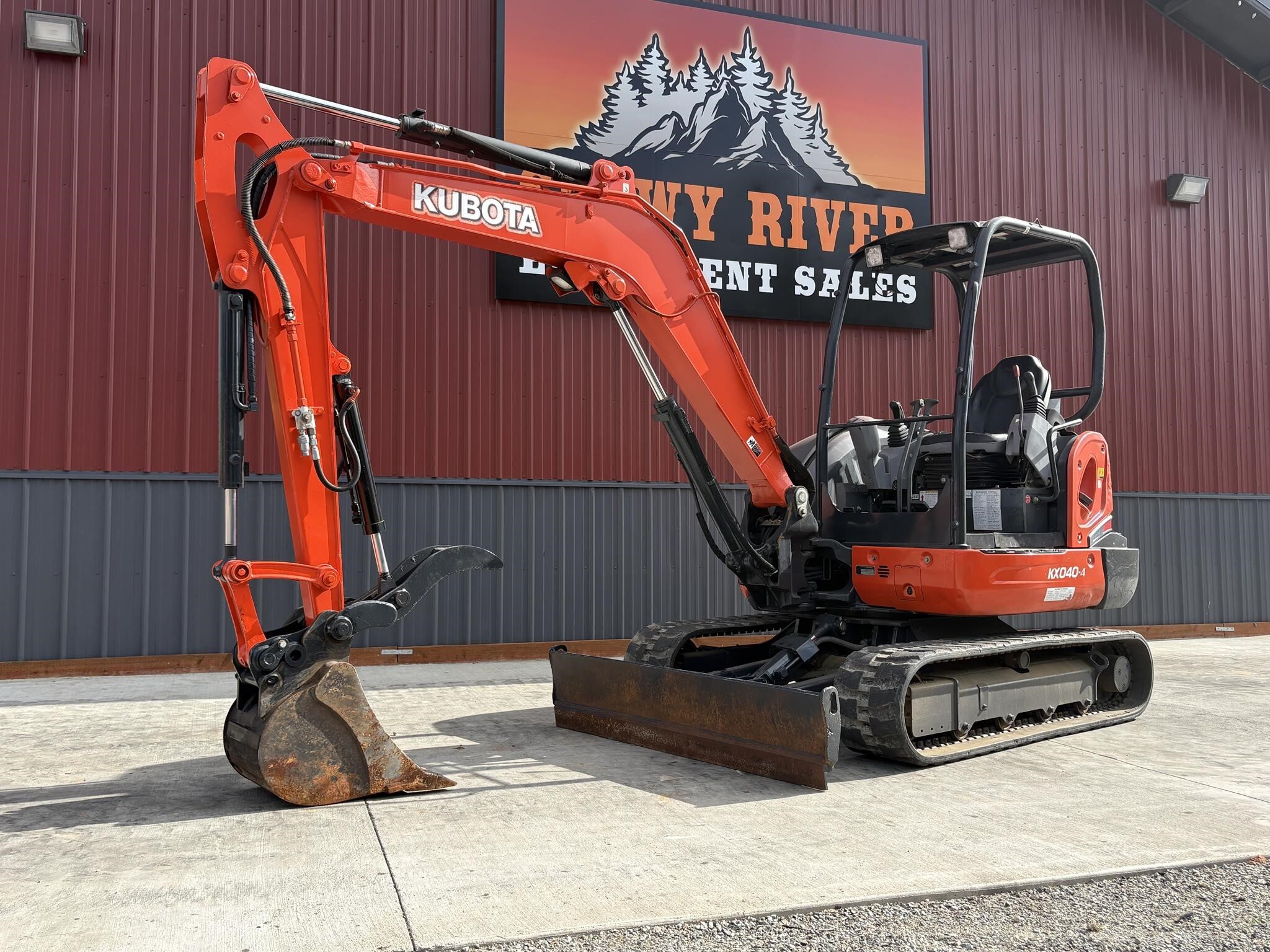 2017 KUBOTA KX040-4 in Cle Elum, WA