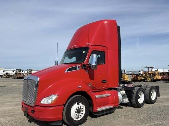 2021 KENWORTH T680 in Commerce City, CO