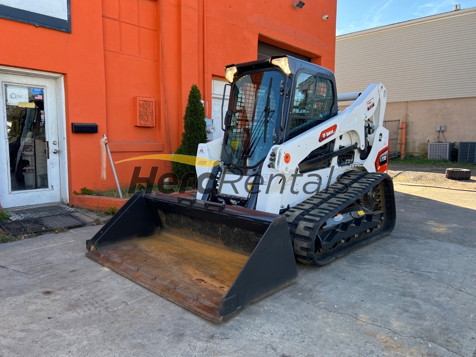 2023 BOBCAT T770 in Papillion, NE