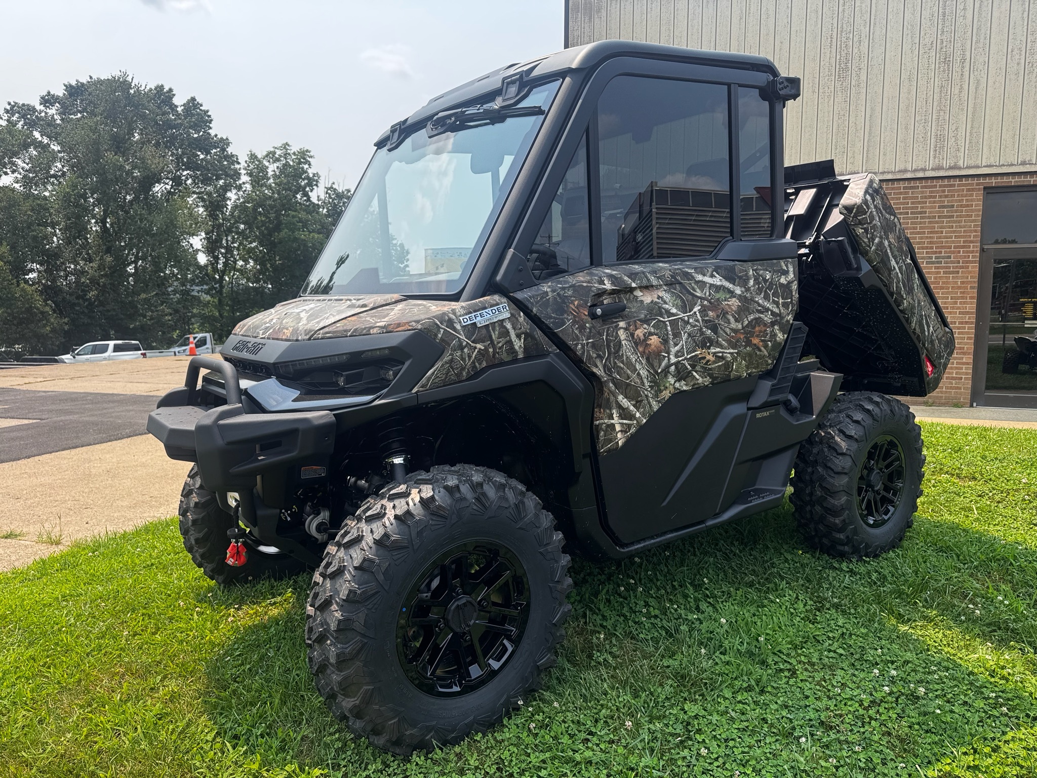 2026 Can-Am Defender Limited HD11 in mineral wells WV