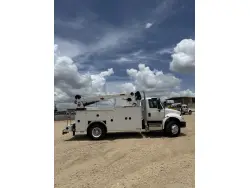 2017 INTERNATIONAL 4400