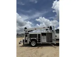 2017 INTERNATIONAL 4400