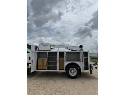2017 INTERNATIONAL 4400