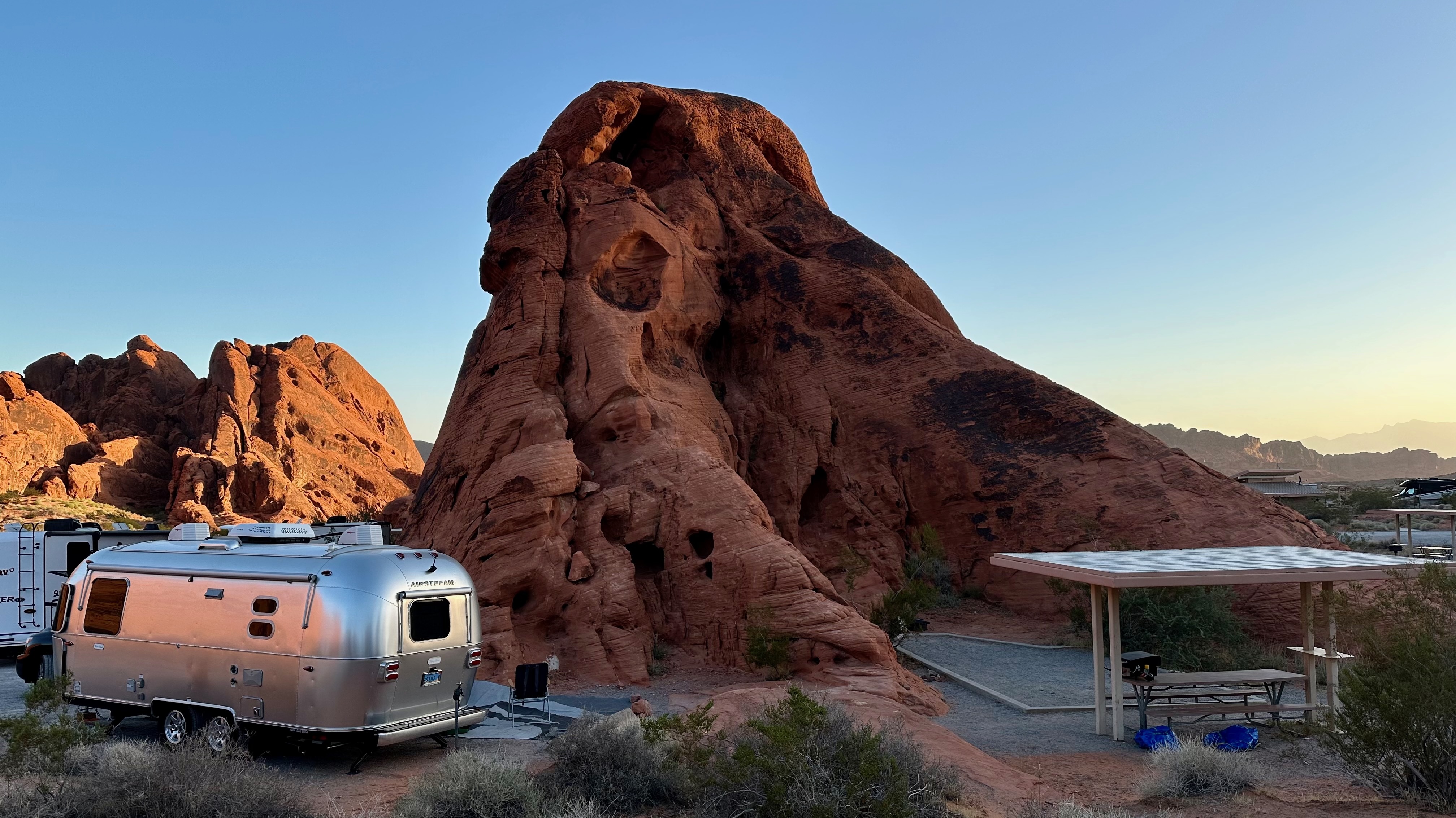 2022 Airstream FLYING CLOUD 23FB QUEEN in kennebunk ME