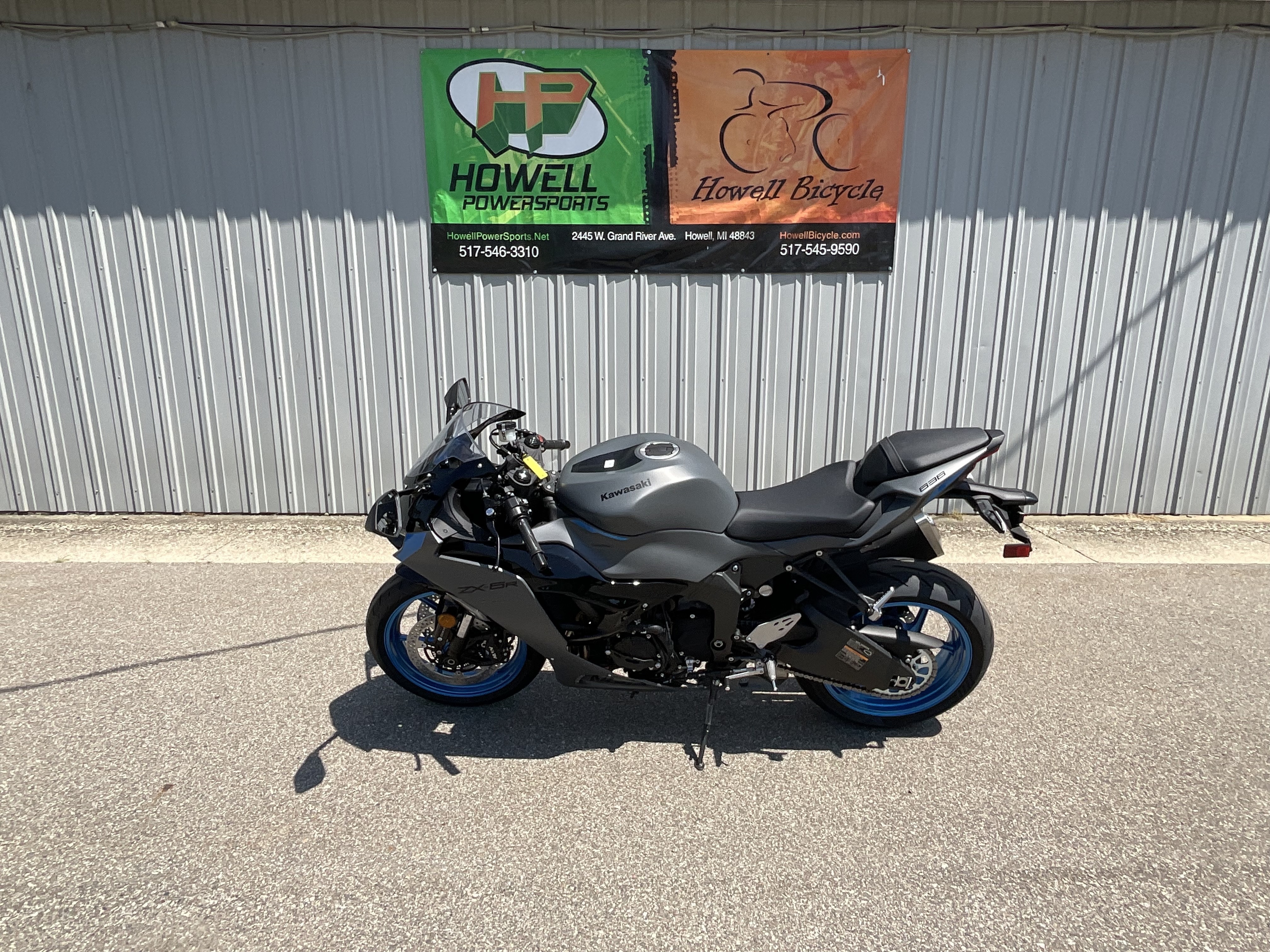 2026 Kawasaki Ninja® ZX™-6R ABS ABS in Howell, MI