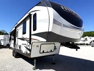 2022 FOREST RIVER ROCKWOOD ULTRA LITE 2893BS