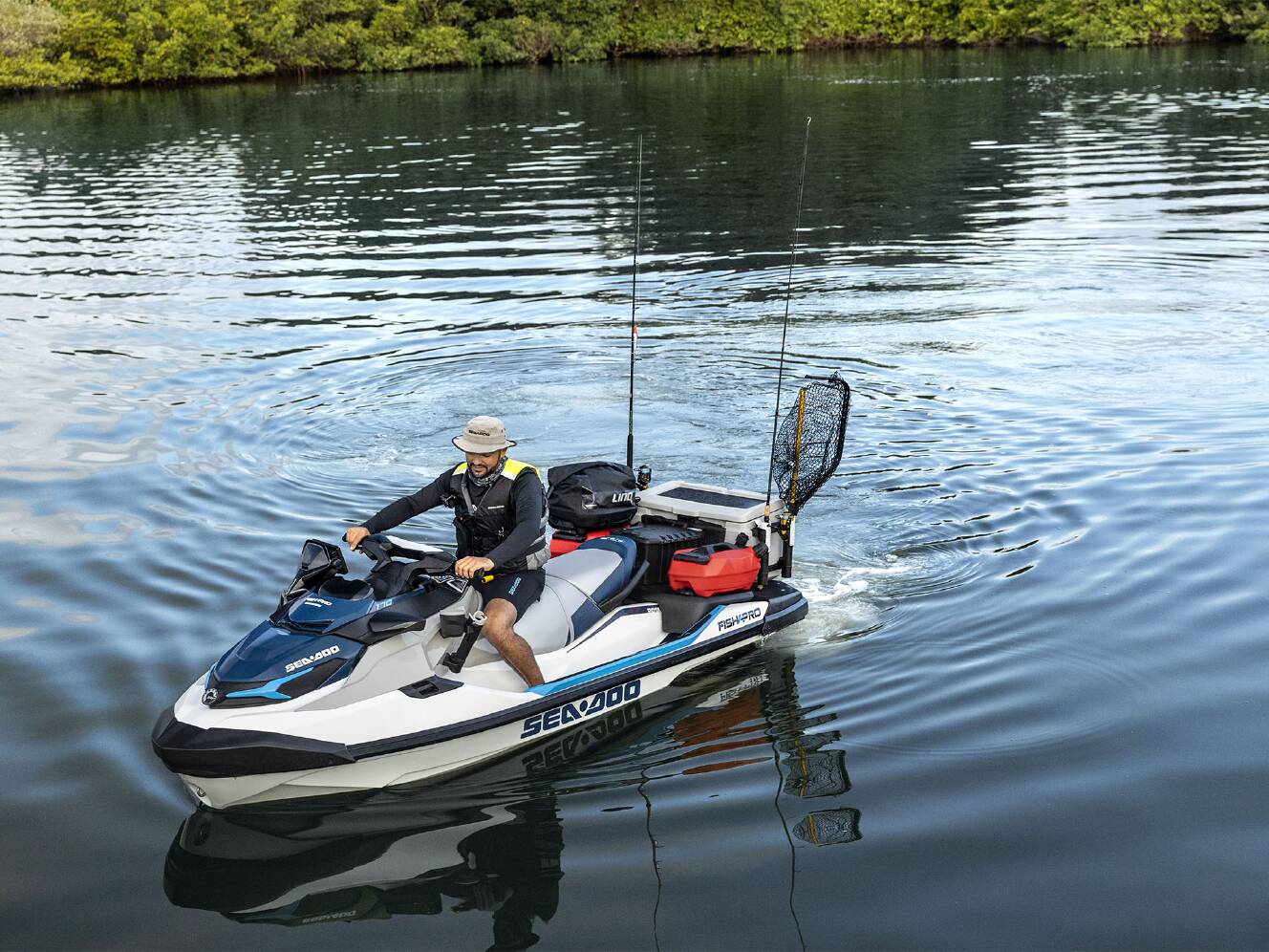 A photo of this 2026 Sea-Doo FishPro Sport 170 iDF iBR