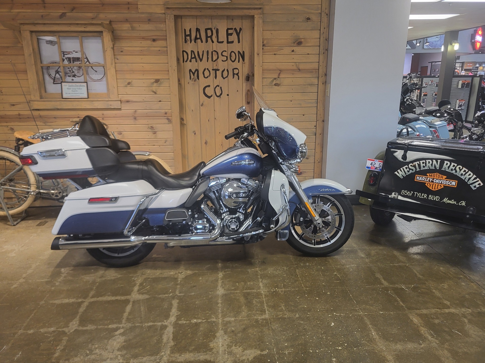 2015 Harley-Davidson Electra Glide® Ultra Classic® ULTRA CLASSIC FLHTCU in Mentor, OH
