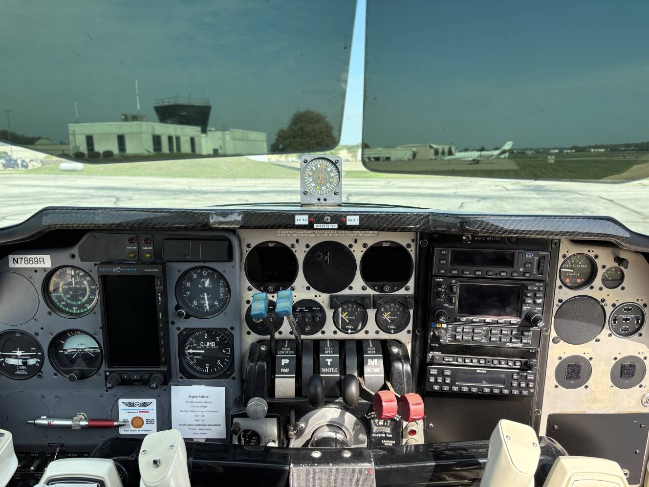 A photo of this 1969 Beechcraft BARON 58
