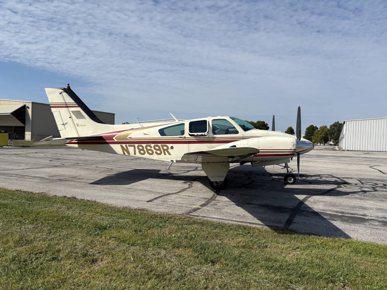 A photo of this 1969 Beechcraft BARON 58