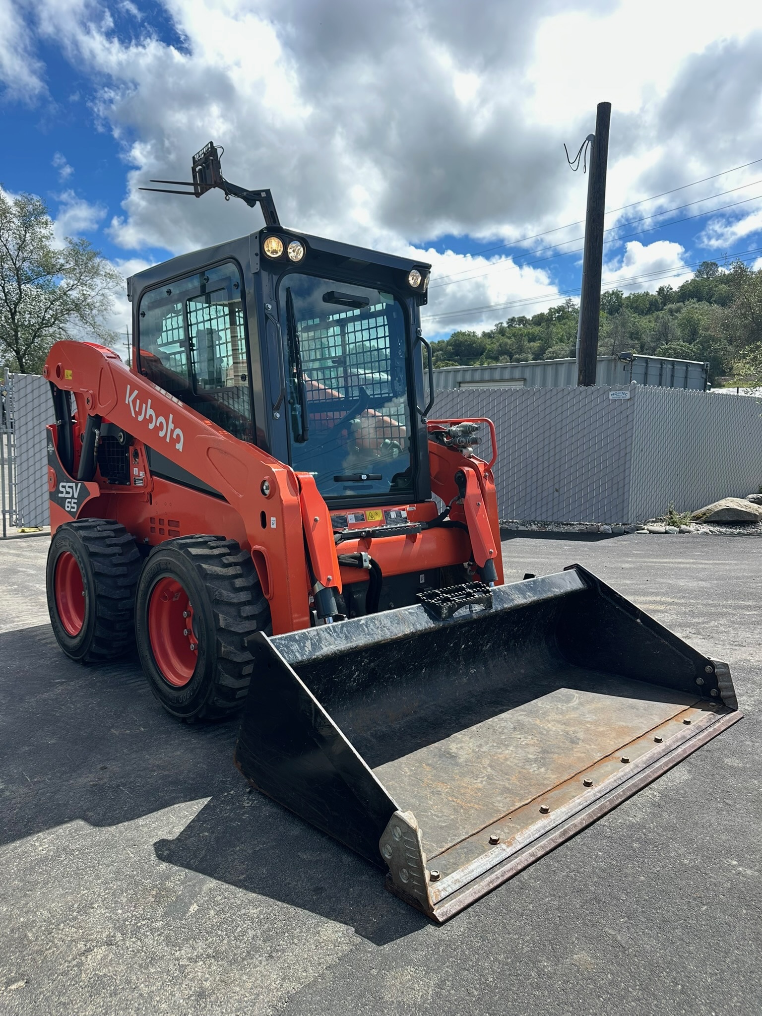 2025 KUBOTA Ssv 65 in Newcastle, CA