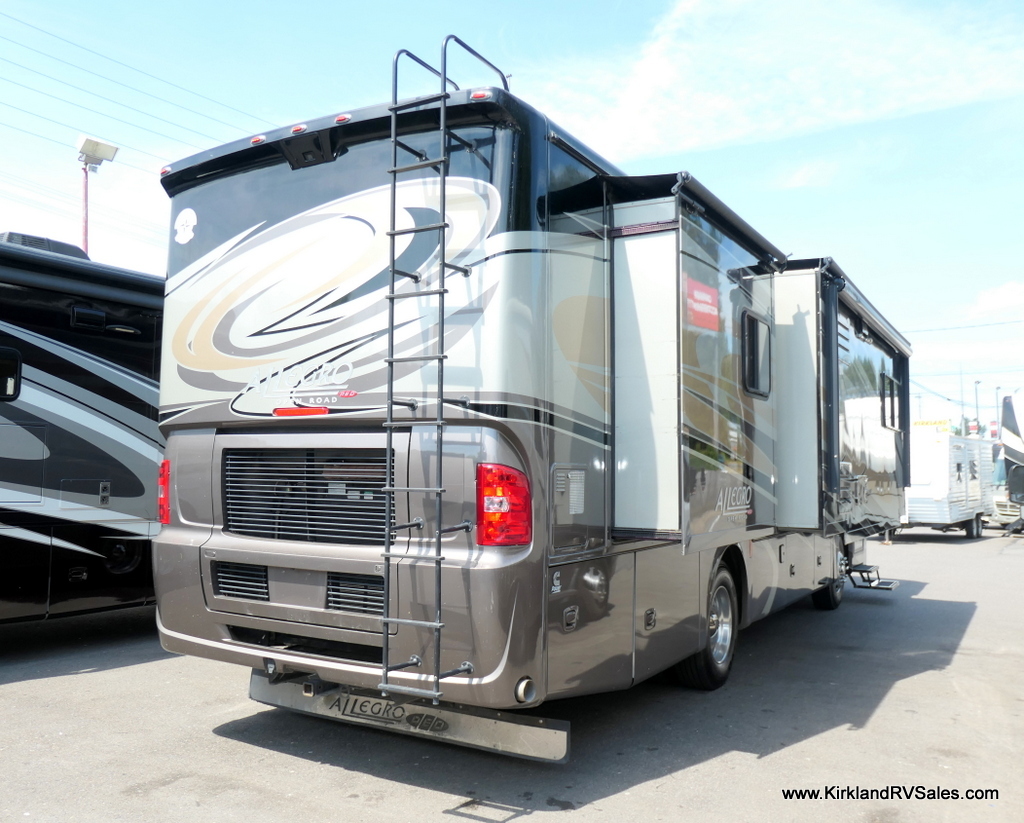 2015 Tiffin Motorhomes ALLEGRO RED 33 AA in everett WA