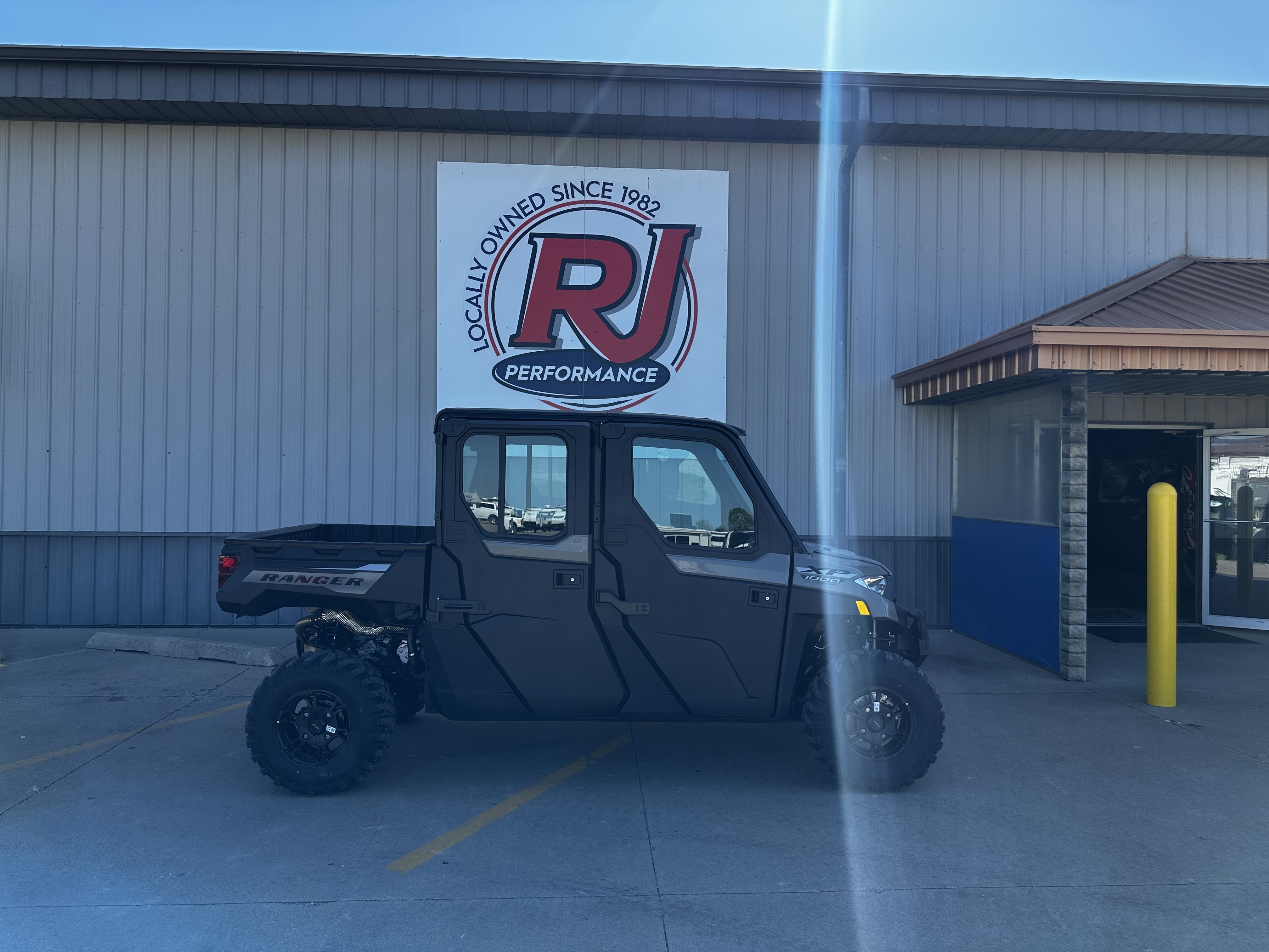 2027 Polaris Ranger Crew XP 1000 Cab BASE in ottumwa IA