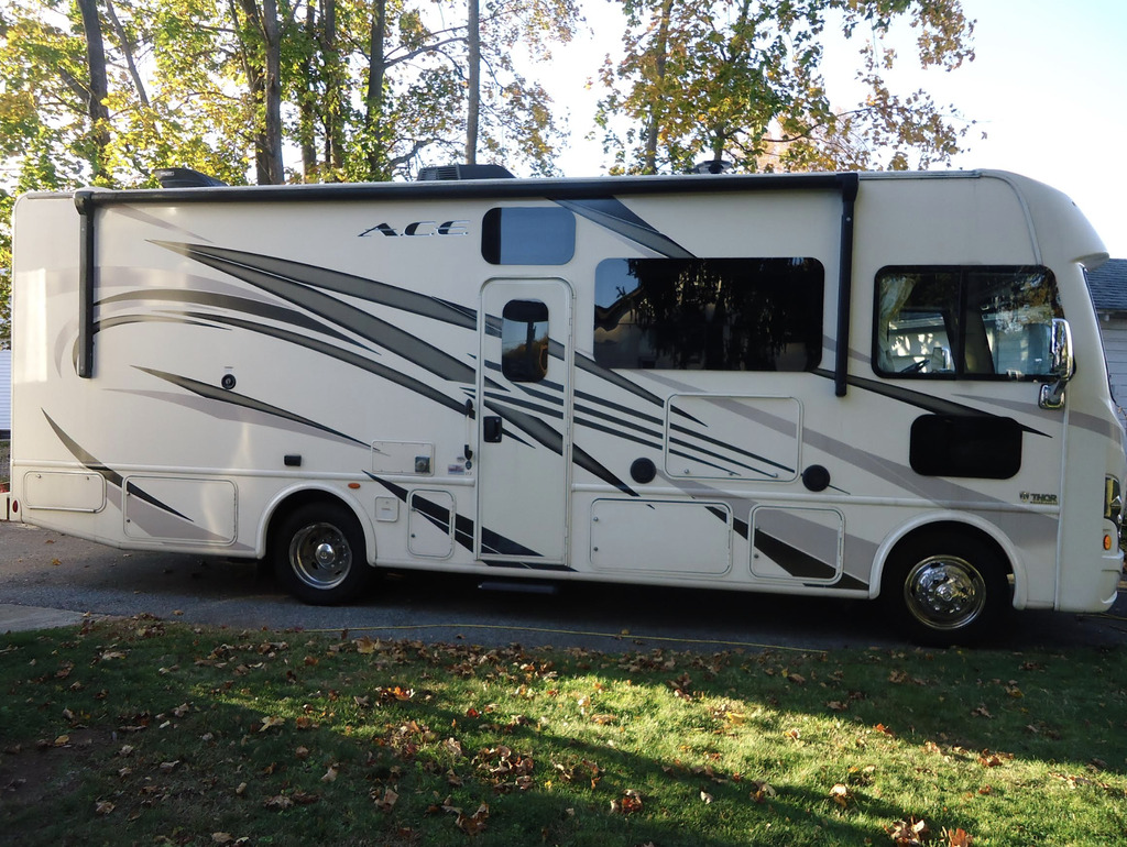 2018 Thor Motor Coach A.C.E. 27.2 in meriden CT