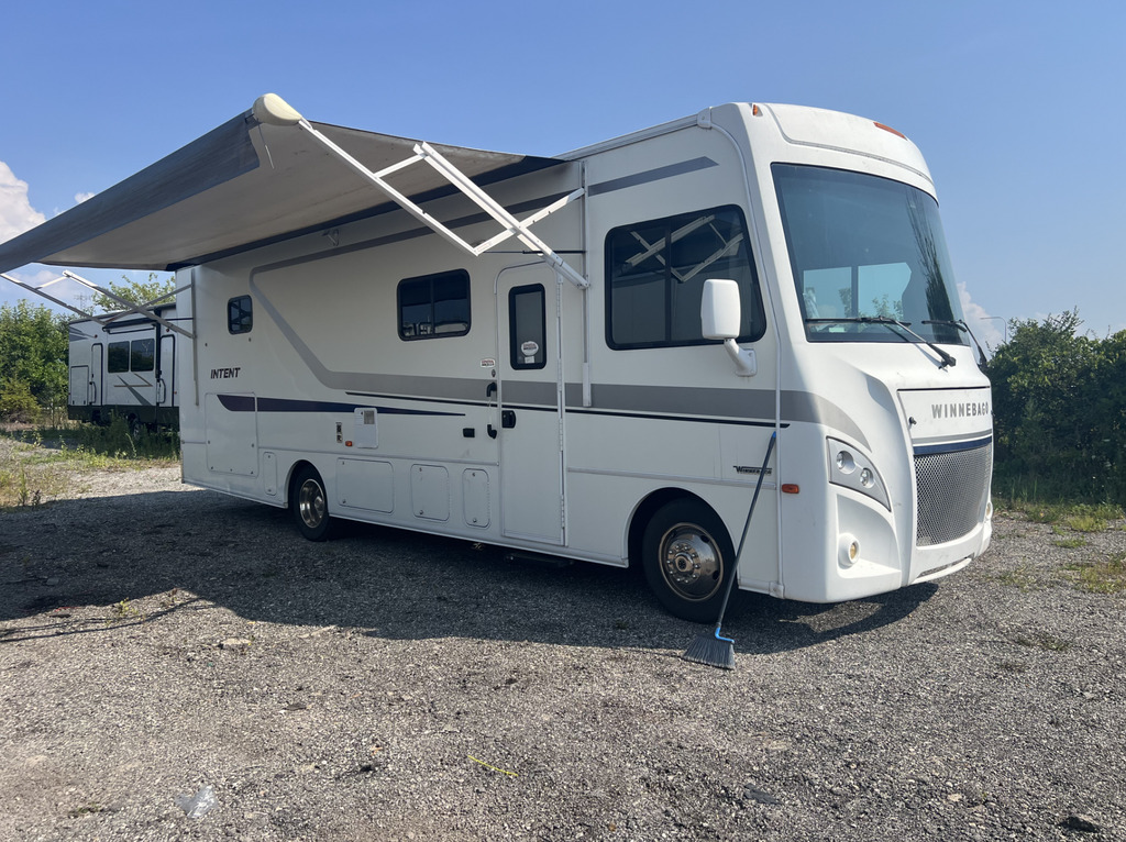 2018 Winnebago Intent 30R in winthrop harbor IL