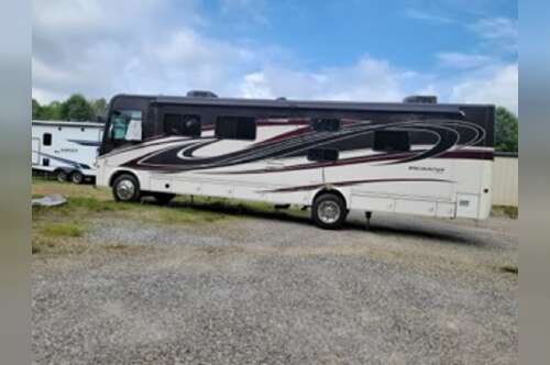 2013 Coachmen Encounter 36BH in madison heights VA