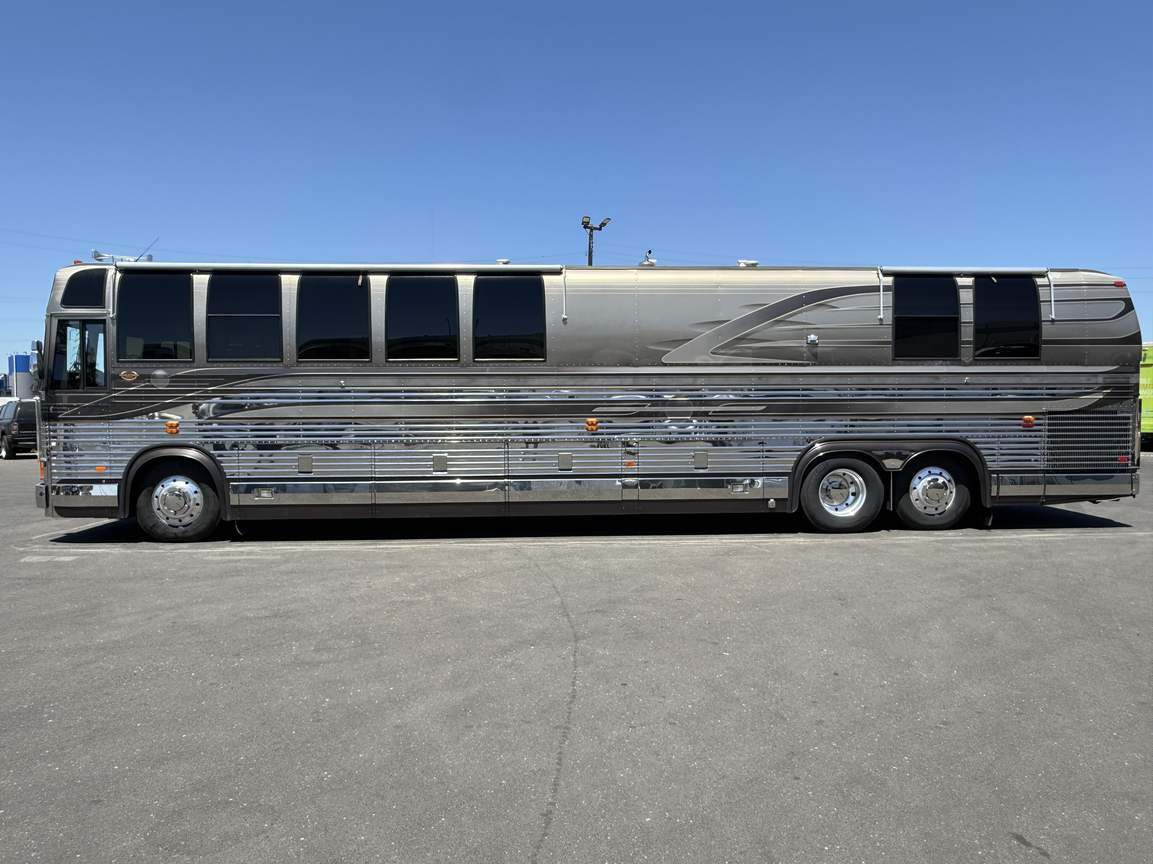 1999 Marathon PREVOST RV