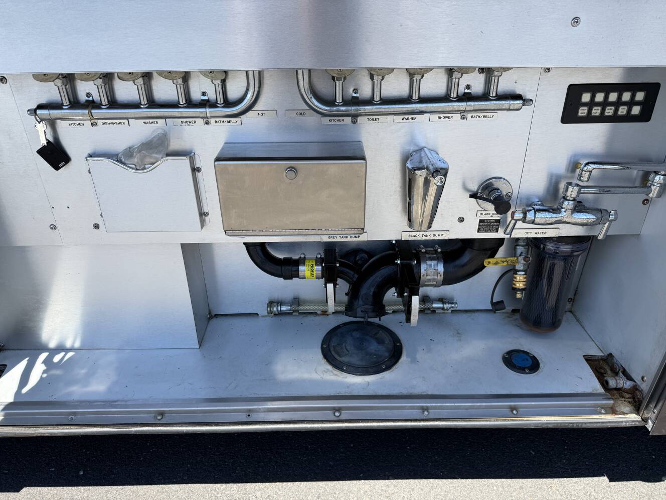 A photo of this 1999 Marathon PREVOST