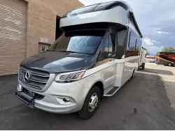 2020 TIFFIN MOTORHOMES WAYFARER 25 RW
