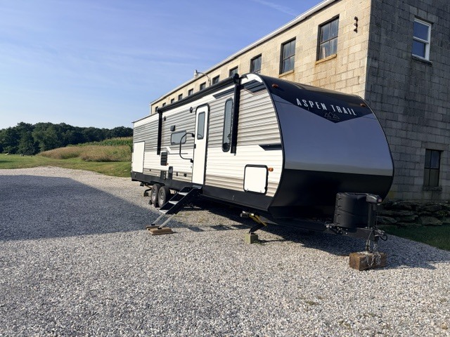 2021 Dutchmen ASPEN TRAIL 3210BHDS in stewartstown PA