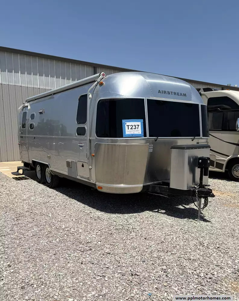 2013 Airstream International Serenity 25FB in el reno OK