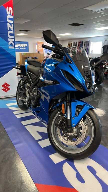2025 Suzuki GSX-8R 8R in Castle Rock, CO