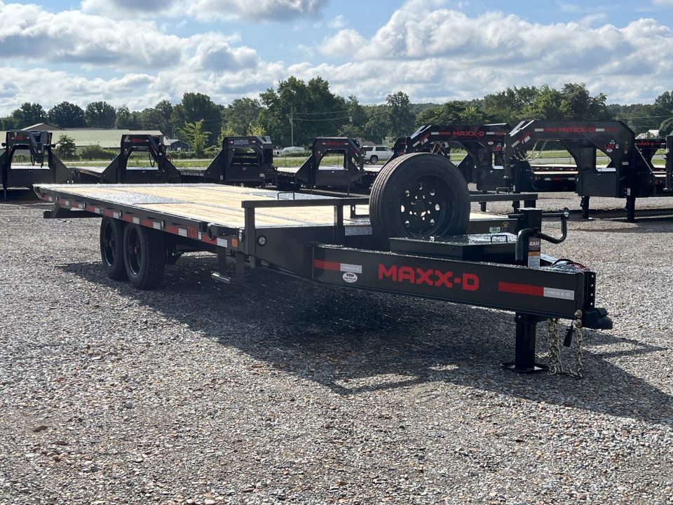 2027 MAXX-D TOB10222 in Dexter, KY
