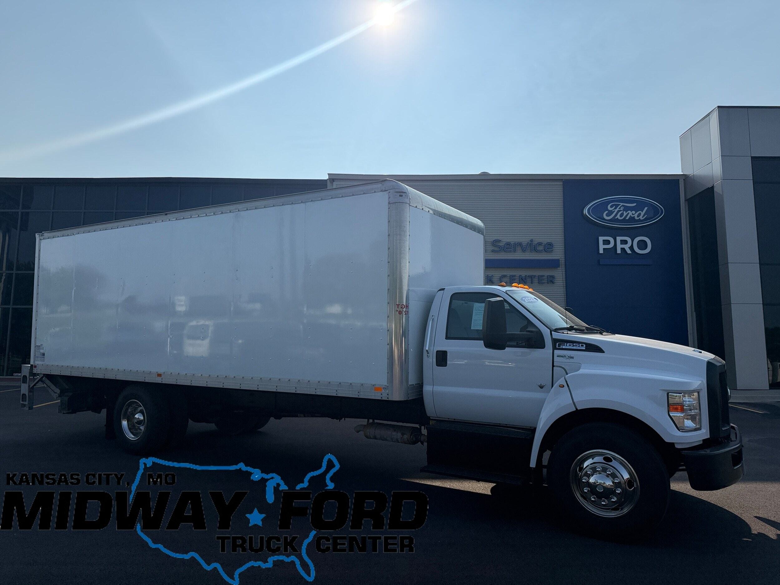 2022 FORD F650 in Kansas City, MO