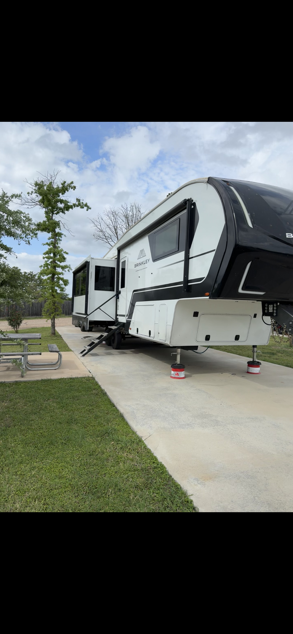2024 Brinkley MODEL Z 3100 RV