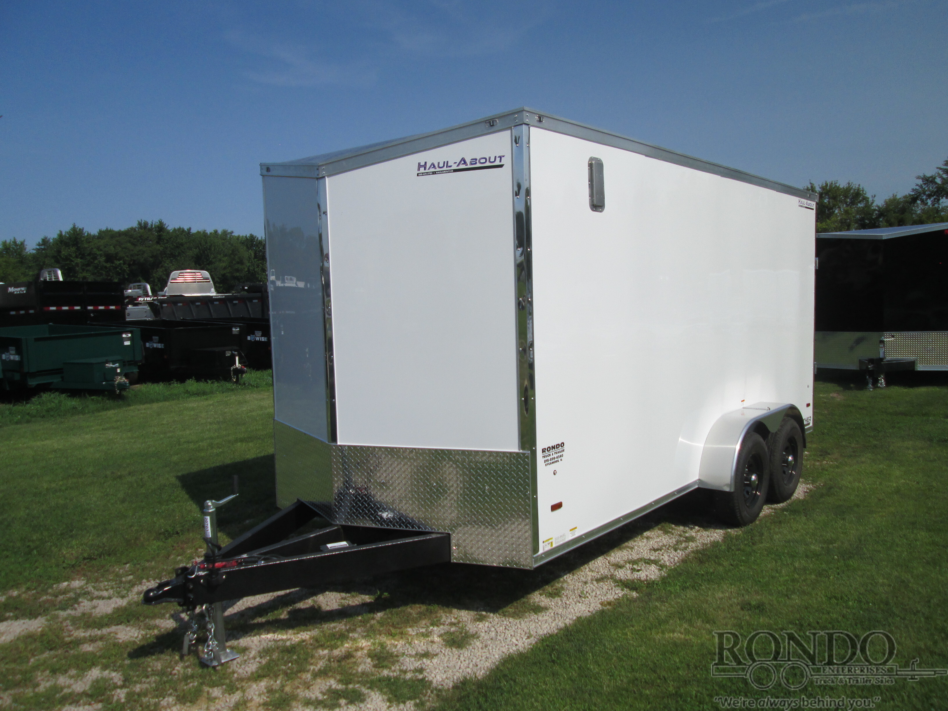 2027 HAUL ABOUT Enclosed Cargo PAN716TA3 in Sycamore, IL
