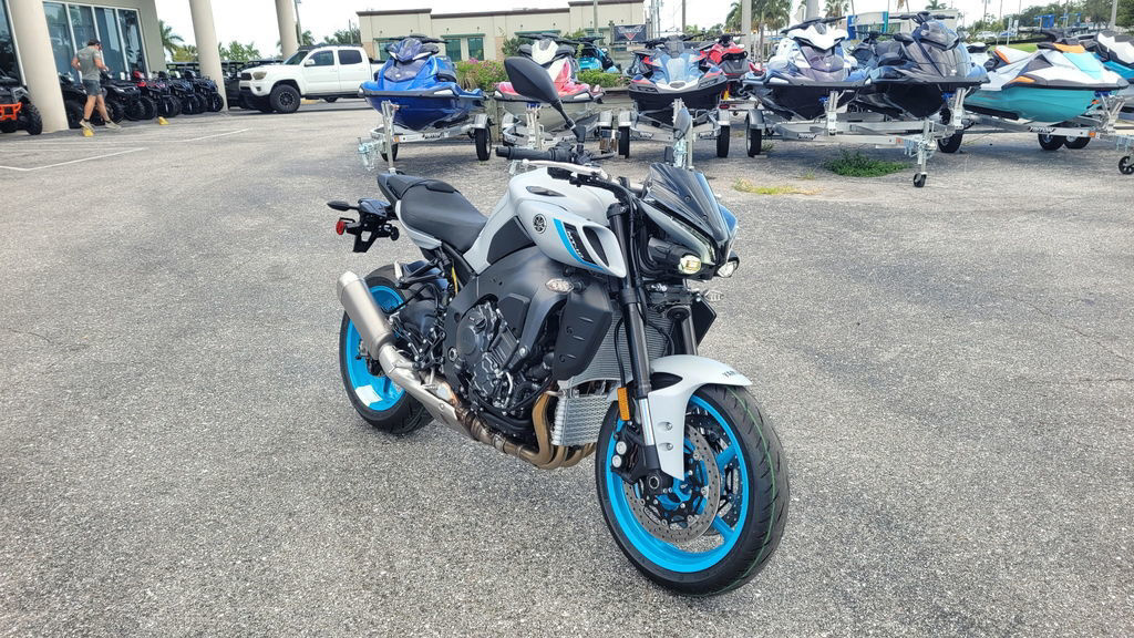 2026 Yamaha MT 10 10 in Punta Gorda, FL