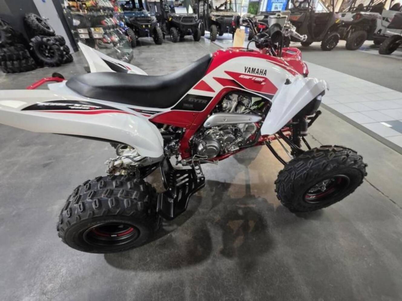 A photo of this 2026 Yamaha Raptor 700R SE