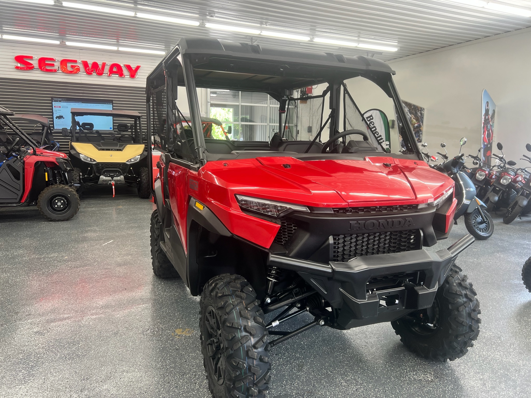 2026 Honda Pioneer 1000-5 Deluxe in valparaiso IN