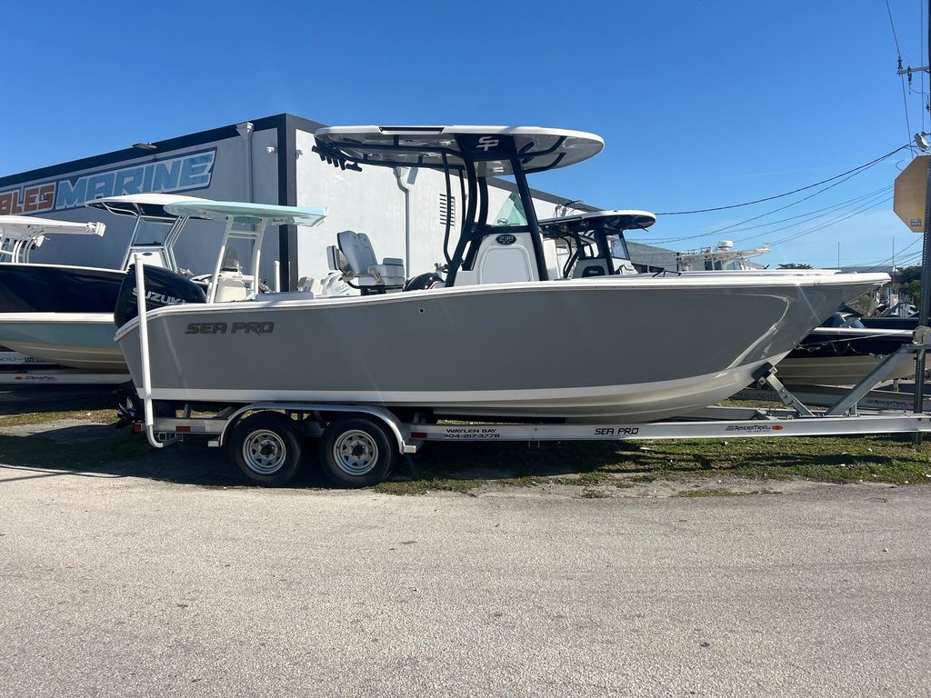 2024 Sea Pro 242 Center Console 242CC in st. augustine FL