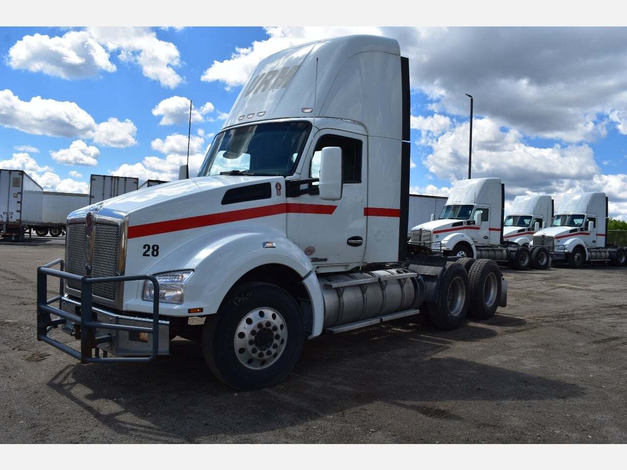 2021 KENWORTH T880 in Bonita Springs, FL