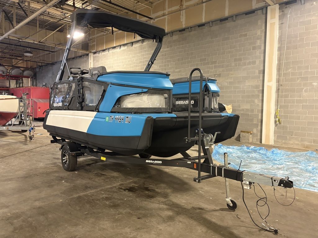 2023 Sea-Doo Switch® Cruise 18-230 hp in canandaigua NY