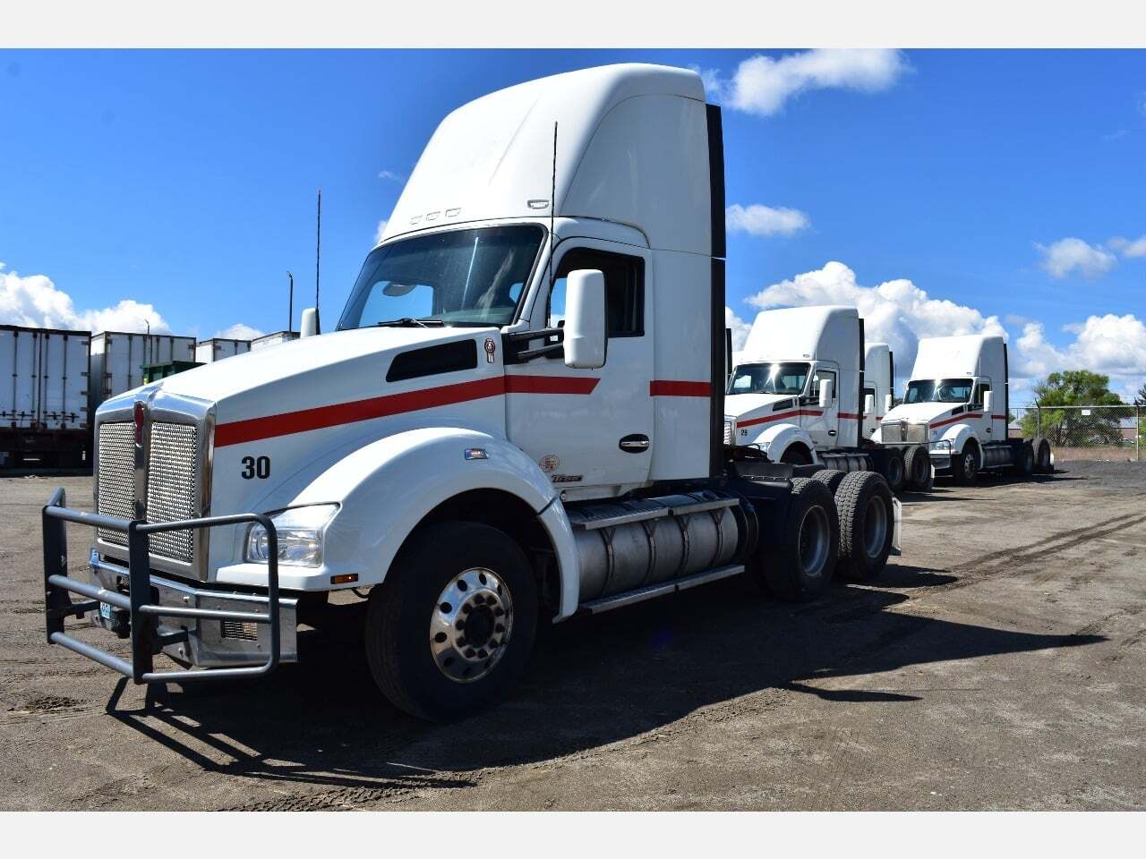 2021 KENWORTH T880 in Bonita Springs, FL