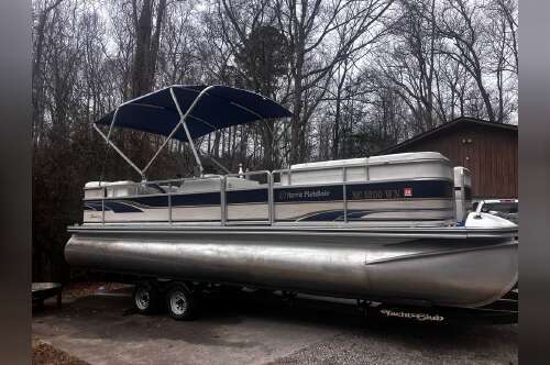 2001 Harris FloteBote in oxford NC