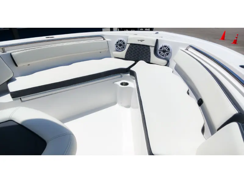 2027 Tidewater 210LXF