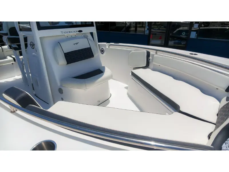 2027 Tidewater 210LXF