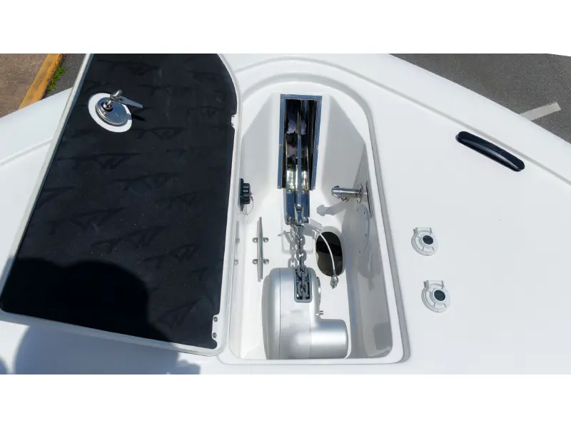 2027 Tidewater 3100 Carolina Bay