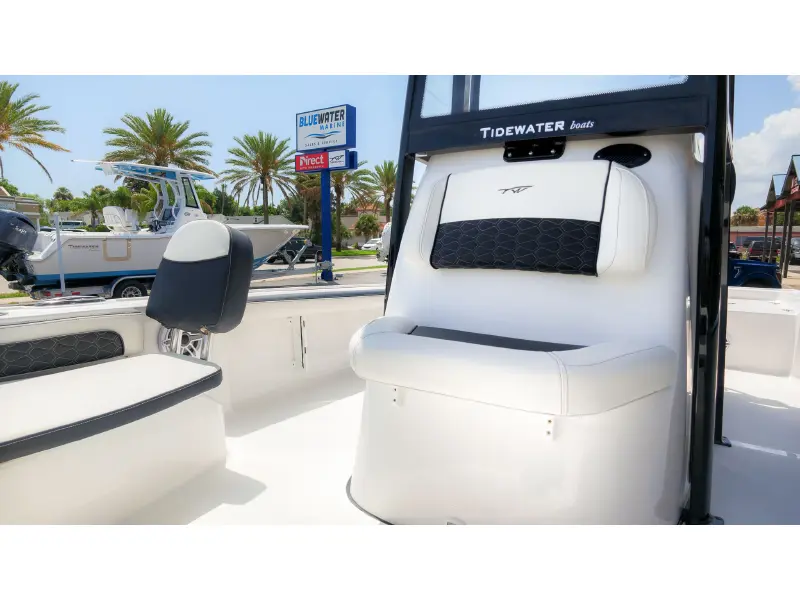2027 Tidewater 2300 Carolina Bay