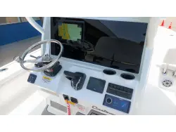2027 Tidewater 2500 Carolina Bay