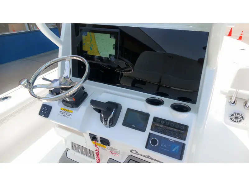 2027 Tidewater 2500 Carolina Bay