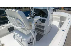 2027 Tidewater 2500 Carolina Bay