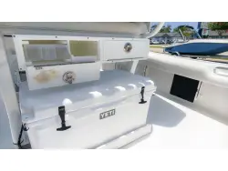 2027 Tidewater 2500 Carolina Bay