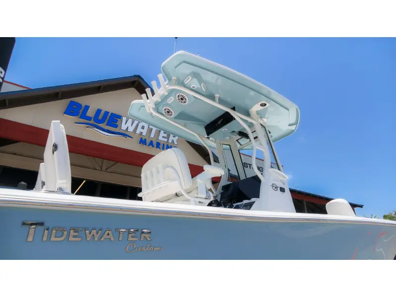 2027 Tidewater 2500 Carolina Bay