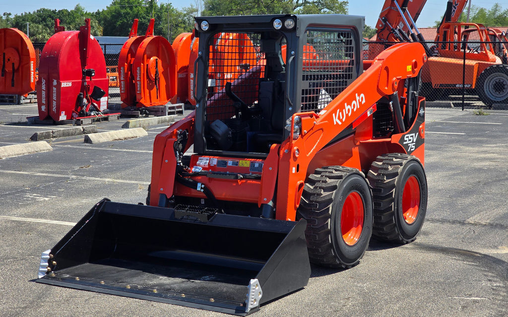 2026 Kubota Skid Steer Loaders SSV75 in Lecanto, FL
