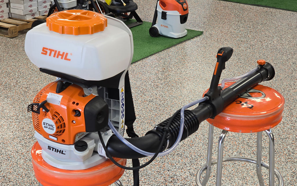 STIHL Sprayer SR 200 in Deland, FL